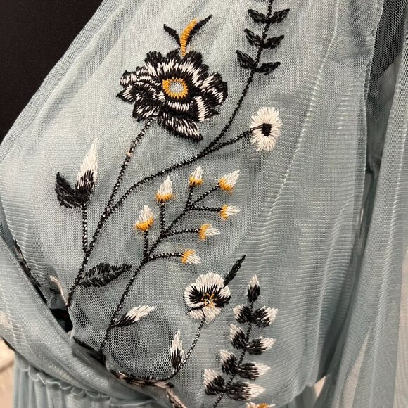 Xhilaration Small Blue Sweater Dress – Cozy Everyday Wear - Picture 4 of 8